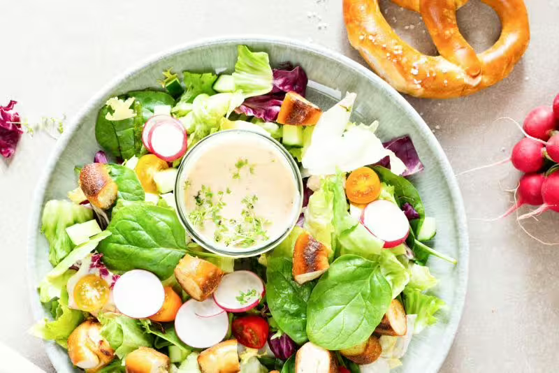 Hrskava salata od pereca